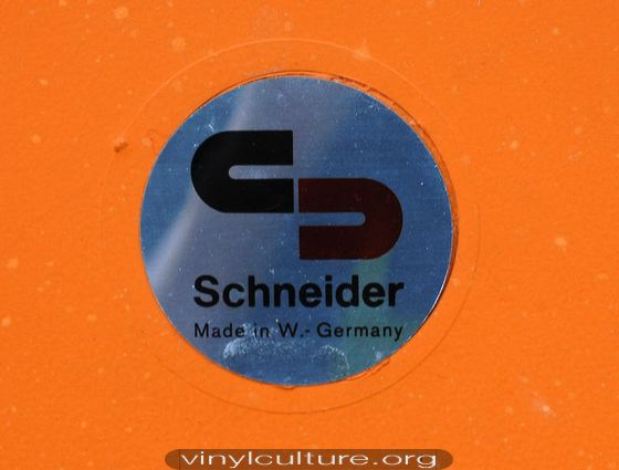 schneider_10.jpg